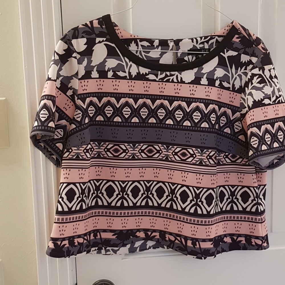 Ice pink and grey crop 18/20